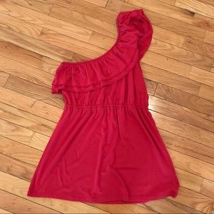 One shoulder top